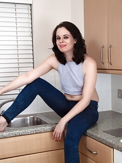 Pissing Porn Pictures