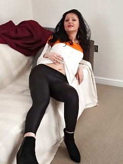 Celine Hairy Teen Women