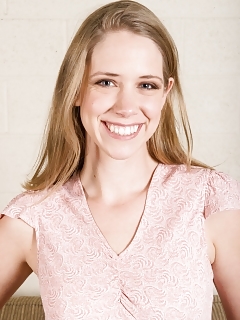 Carmen December Porn Hairy Pussy