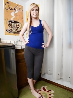 Amanda College Hairy Teens