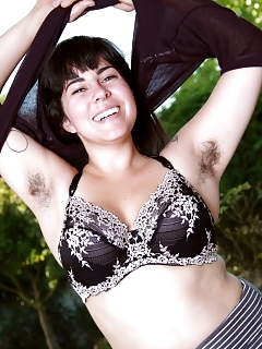 Cleo Free Hairy Cunts