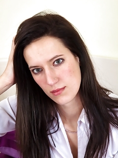 Sadie Girls That Like To Eat Hairy Cunts