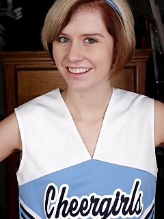 Cheerleader Porn Pictures