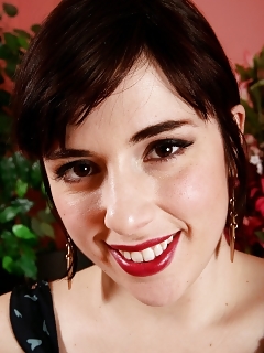 Simone Simons Girls Hairy