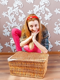 Kler Masturbating Hairy Mature Orgasm