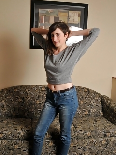 Iris Hairy Mature Lesbians