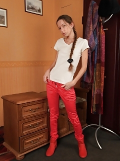 Mika Mariam Atk Hairy