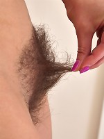 seattle hairy girls pack